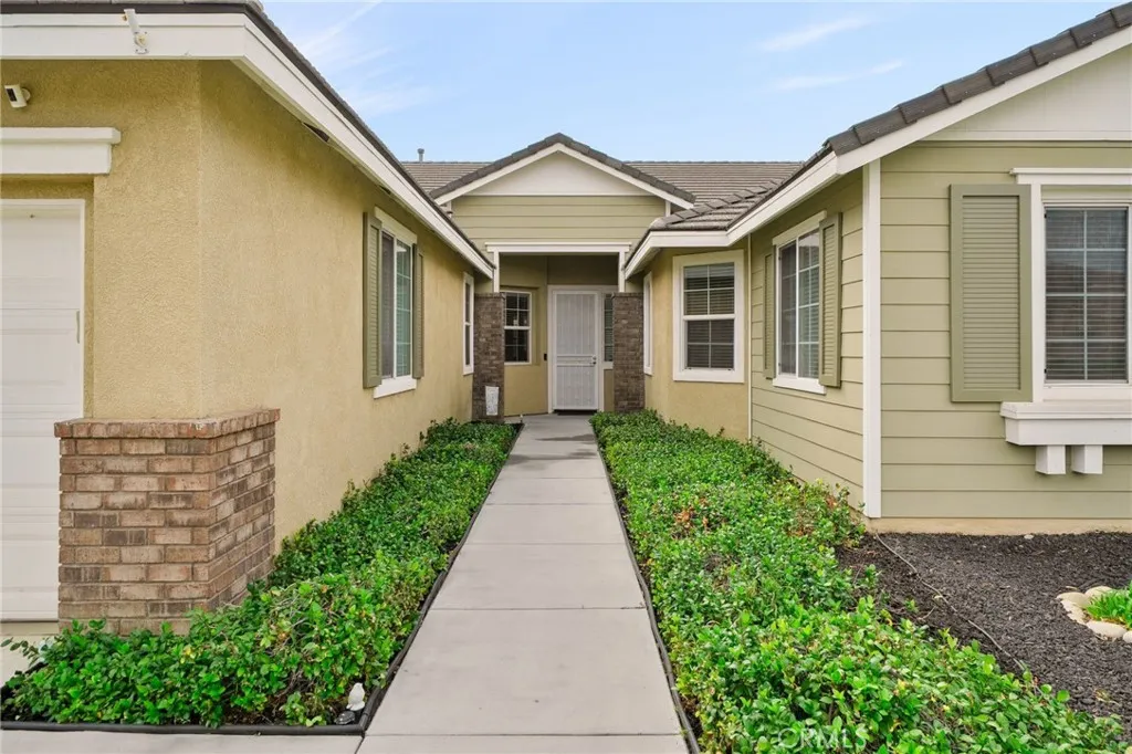 28605 Tracer Court, Riverside, California 92555 home-pic-8