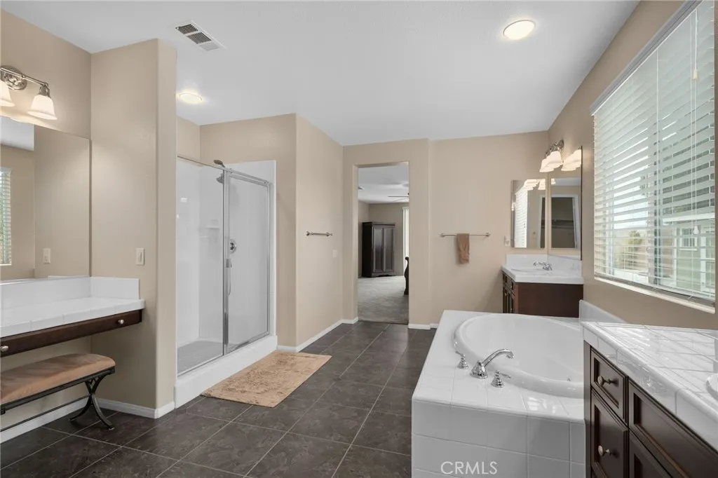 28605 Tracer Court, Riverside, California 92555 home-pic-28