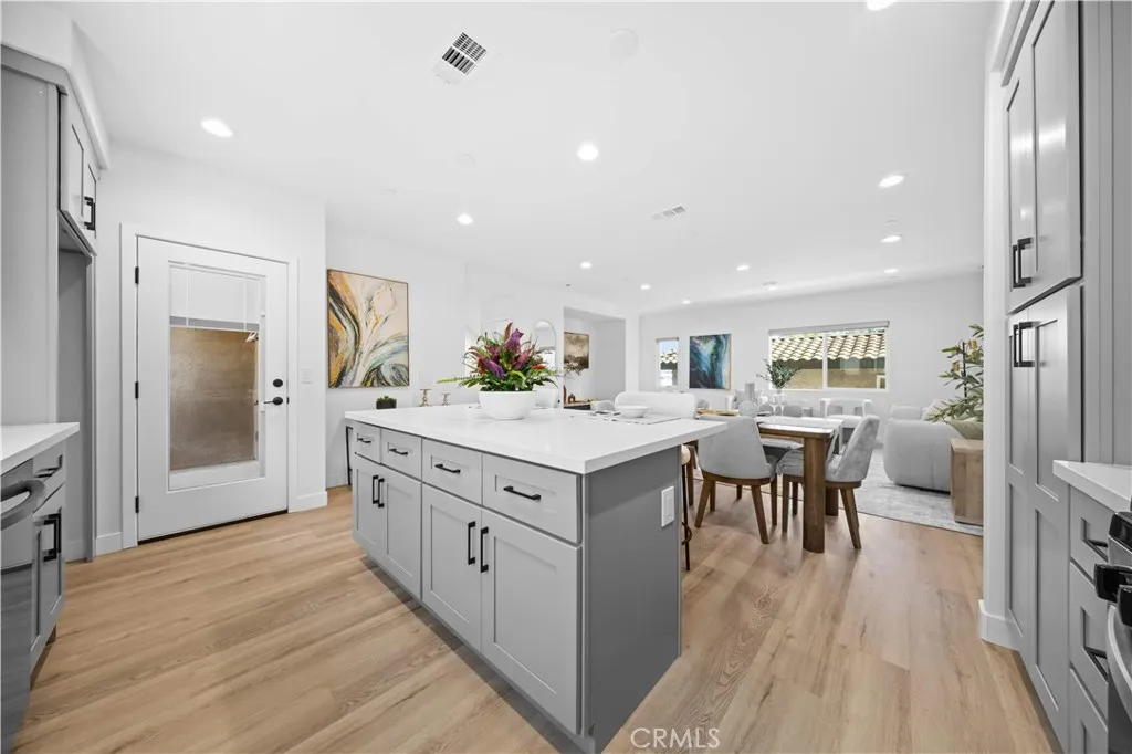 7692 9th Street 112, Buena Park, California 90621 home-pic-12
