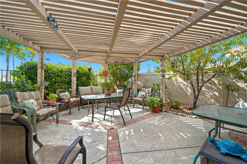 24165 Corte Valente, Murrieta, California 92562 home-pic-15