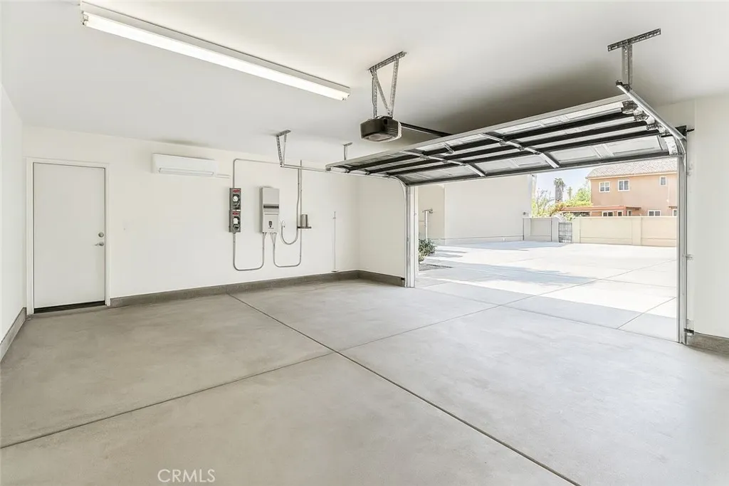 36948 35th E, Palmdale, California 93550 home-pic-20