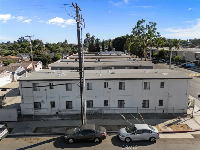 3390 Santa Fe Avenue, Long Beach, California 90810
