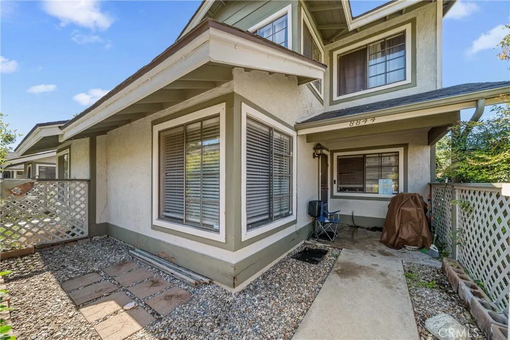 8844 Knollwood, Rancho Cucamonga, California 91730 home-pic-1