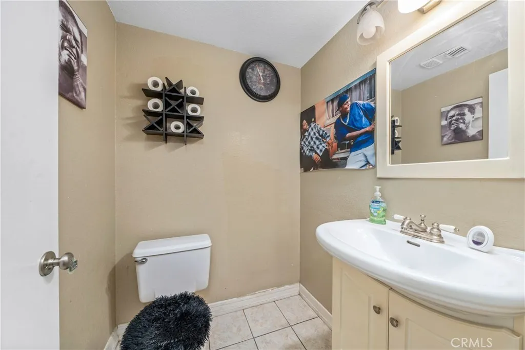 8844 Knollwood, Rancho Cucamonga, California 91730 home-pic-11