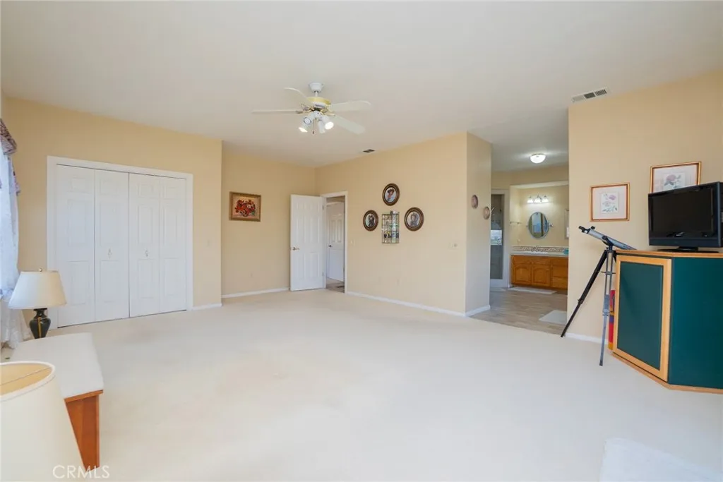510 Hilbert Drive, Fallbrook, California 92028 home-pic-22