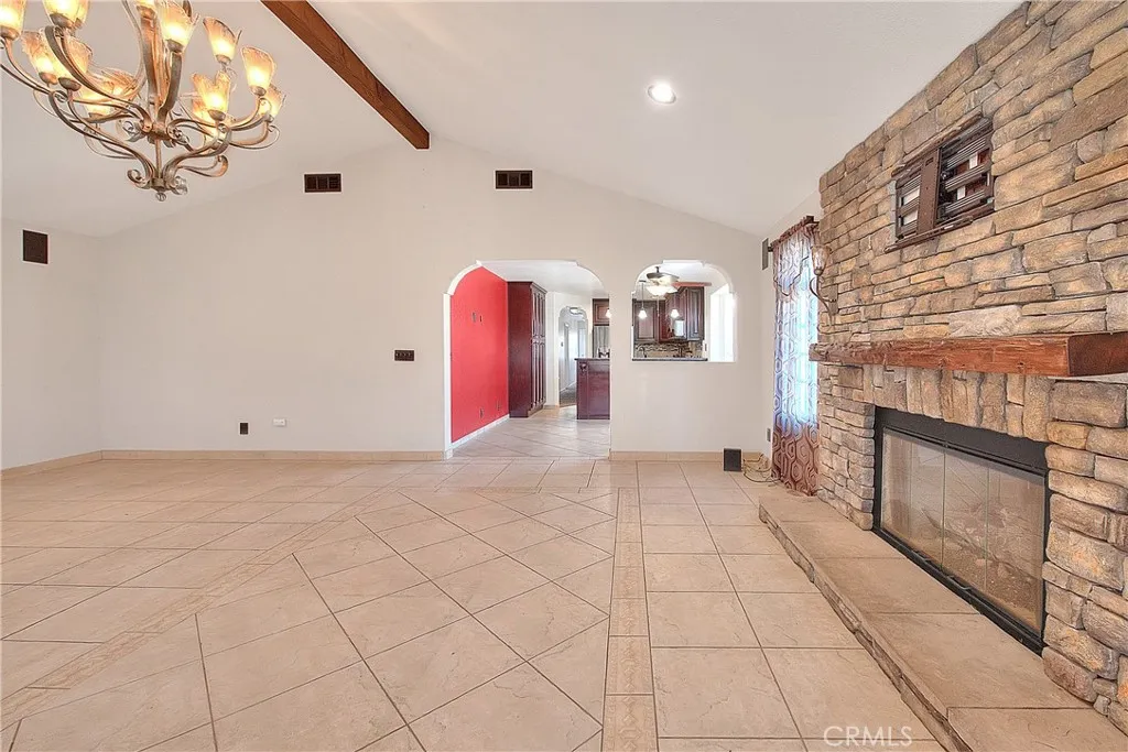941 W F Street, Colton, California 92324 home-pic-5