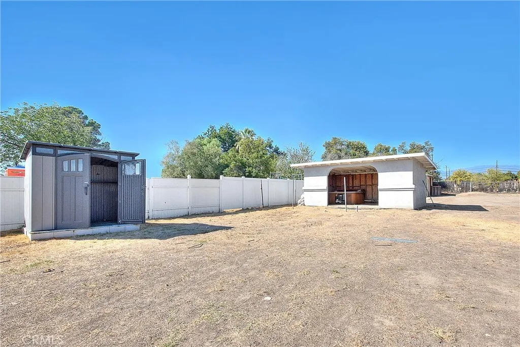 941 W F Street, Colton, California 92324 home-pic-31