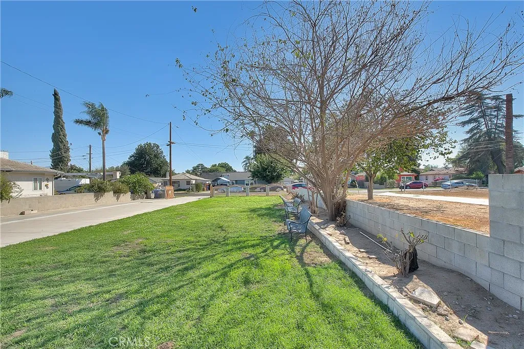 941 W F Street, Colton, California 92324 home-pic-1