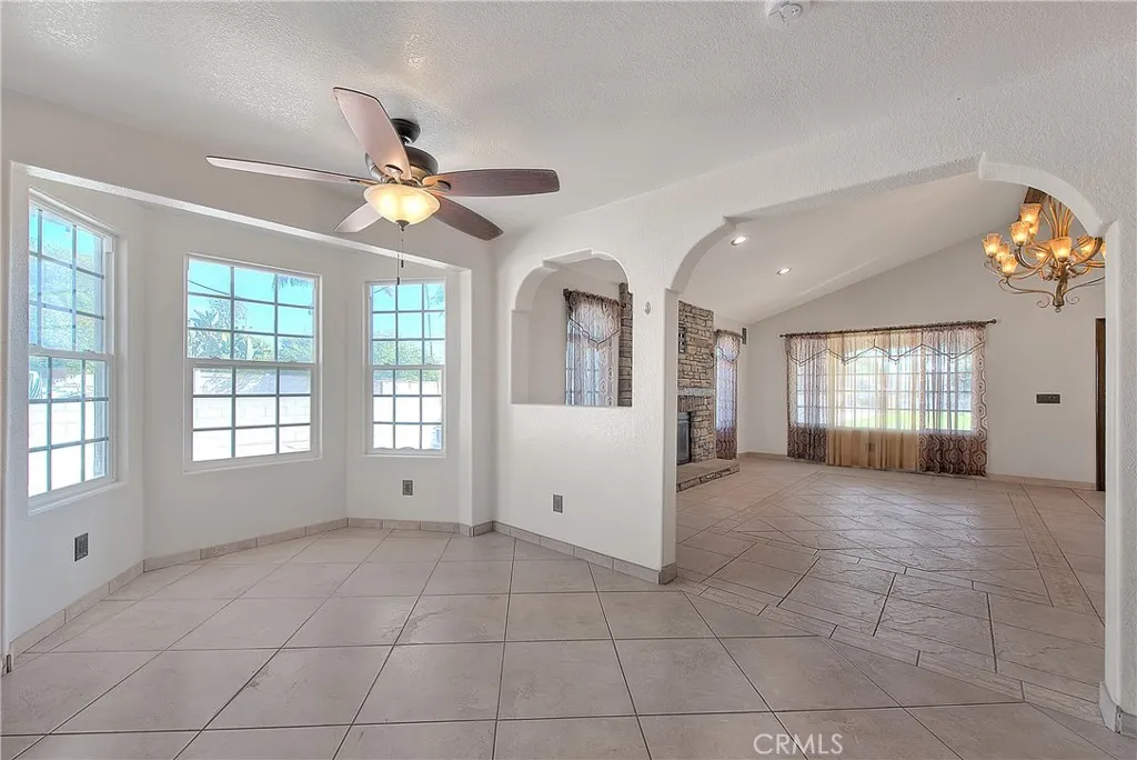 941 W F Street, Colton, California 92324 home-pic-26