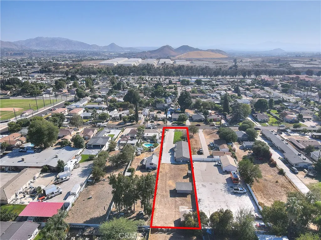 941 W F Street, Colton, California 92324 home-pic-30