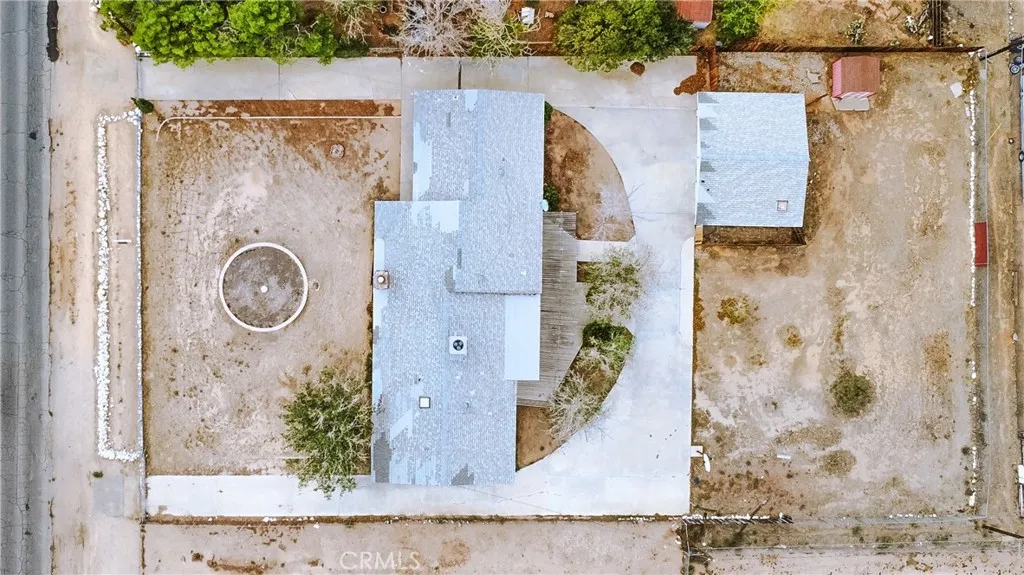 21390 Tussing Ranch Road, Apple Valley, California 92308 home-pic-10