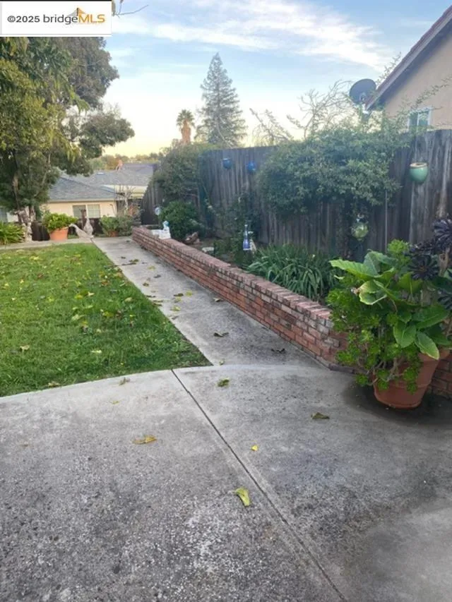 4257 Suzanne Dr, Pittsburg, California 94565 home-pic-38