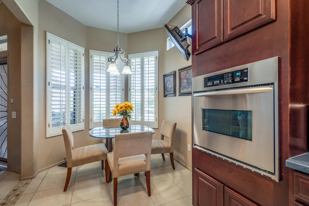 44390 Royal Lytham Drive, Indio, California 92201 home-pic-8
