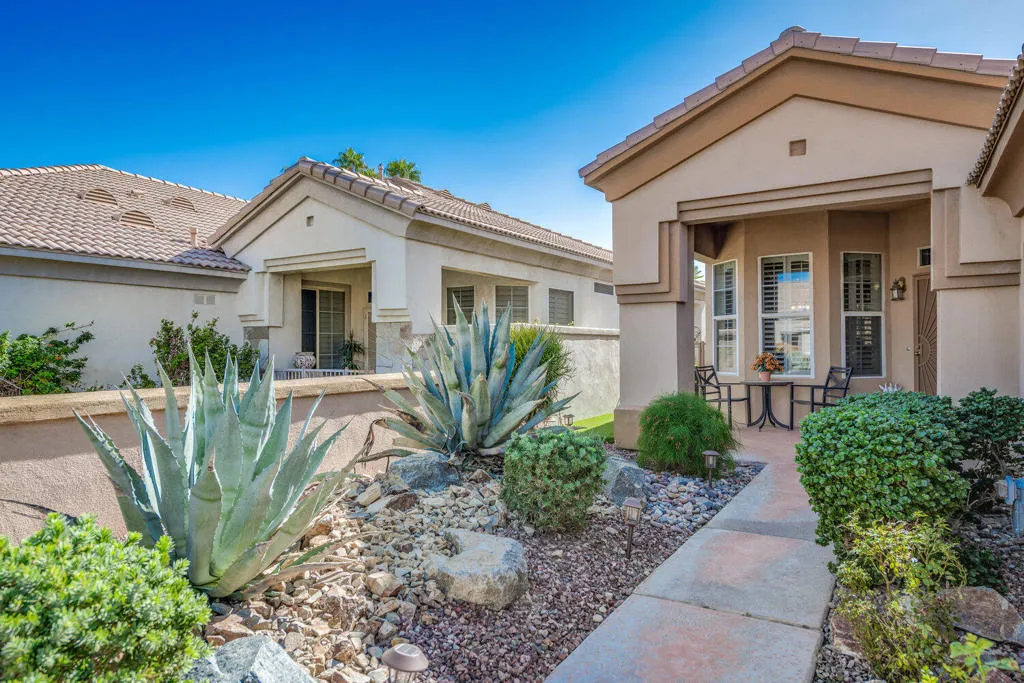 44390 Royal Lytham Drive, Indio, California 92201 home-pic-3