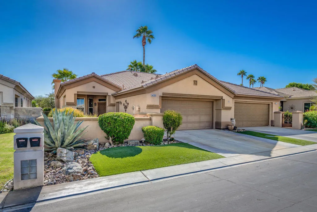 44390 Royal Lytham Drive, Indio, California 92201 home-pic-2