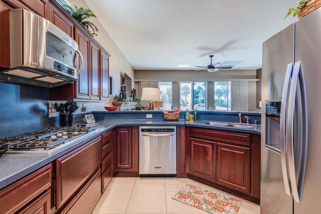 44390 Royal Lytham Drive, Indio, California 92201 home-pic-7