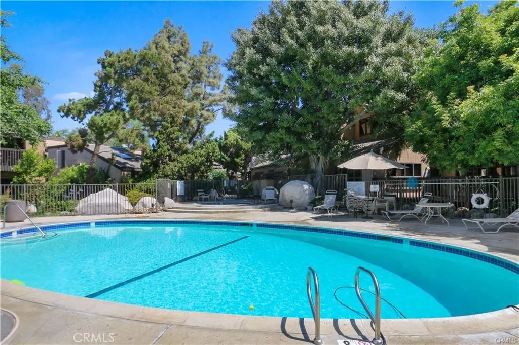 7890 E Spring Street 10f, Long Beach, California 90815 home-pic-30