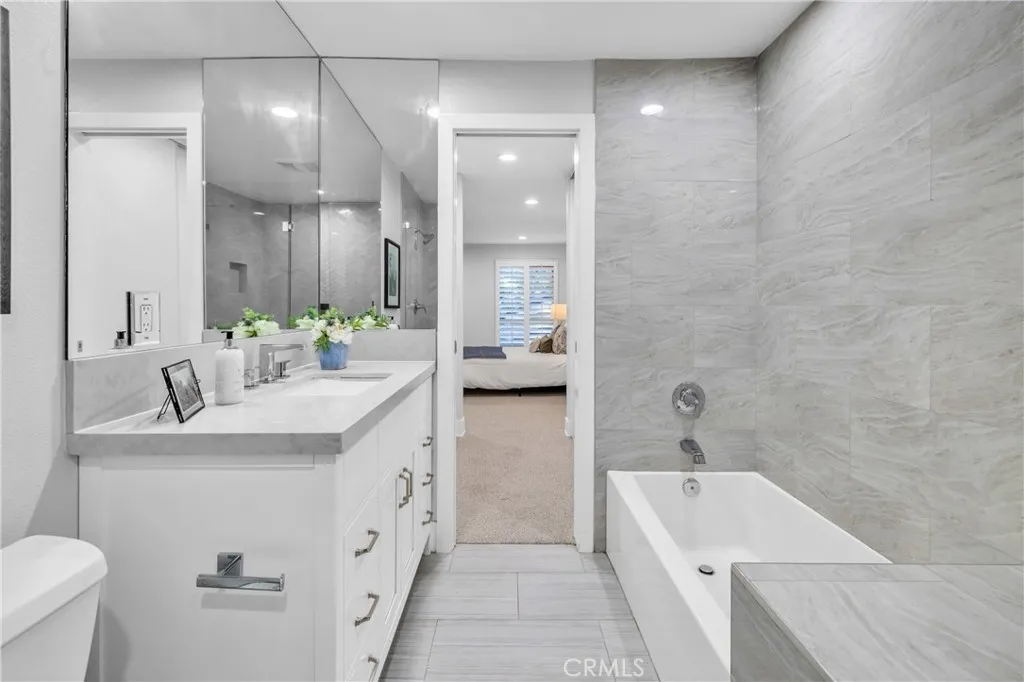 7890 E Spring Street 10f, Long Beach, California 90815 home-pic-18