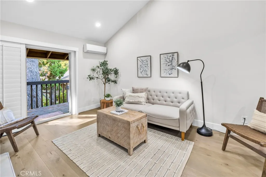 7890 E Spring Street 10f, Long Beach, California 90815 home-pic-8