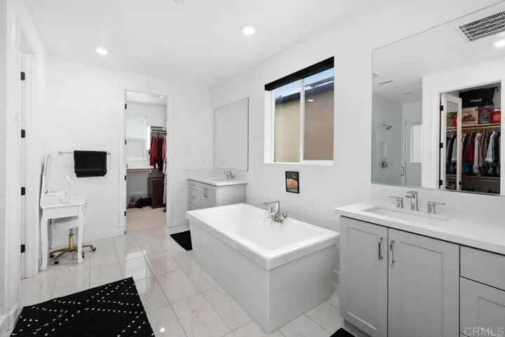 Master Bath/Spa