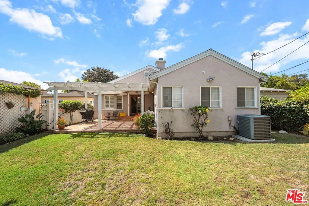 2810 Tilden Avenue, Los Angeles, California 90064 home-pic-44