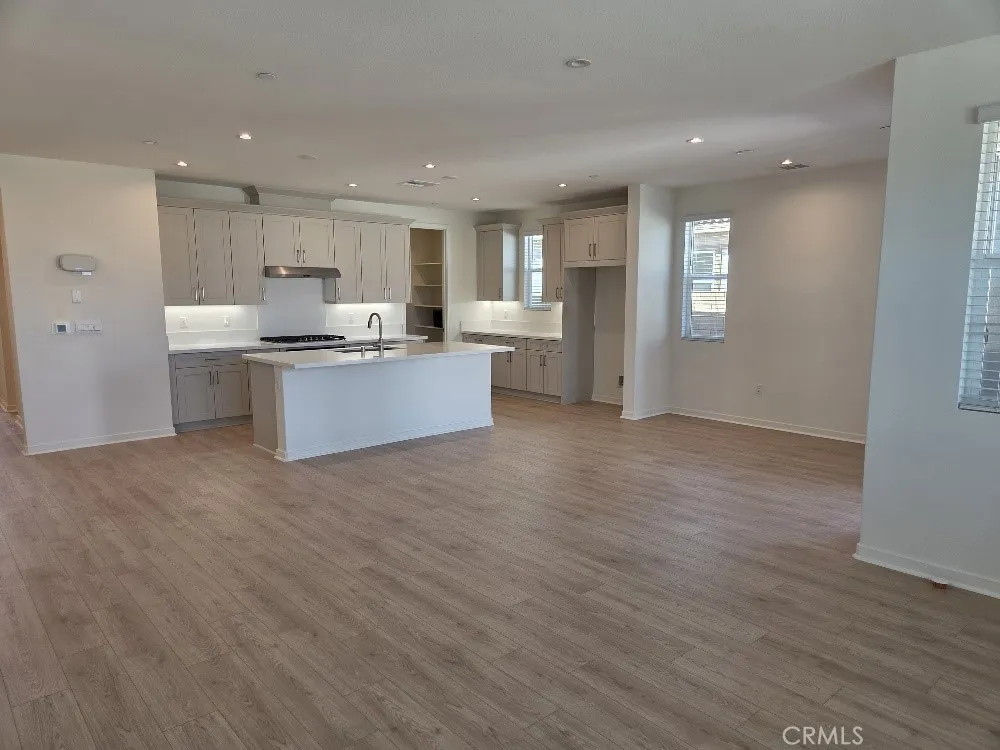 73690 Raphael Drive, Palm Desert, California 92211 home-pic-3