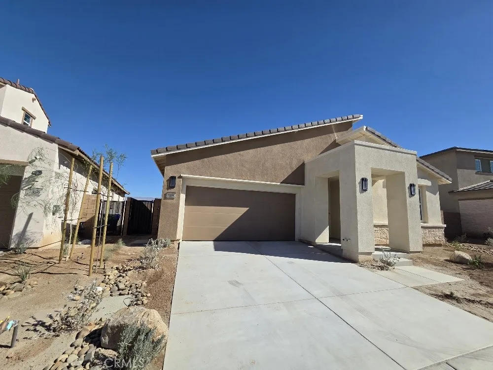 73690 Raphael Drive, Palm Desert, California 92211 home-pic-0