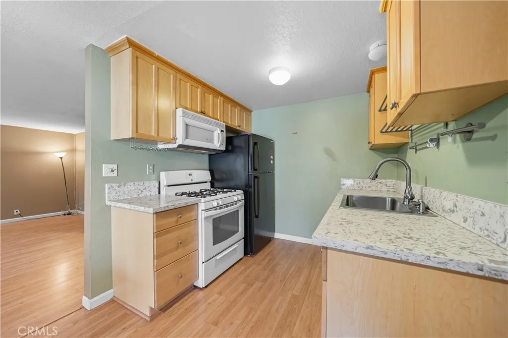 1000 Central 8, Riverside, California 92507 home-pic-17
