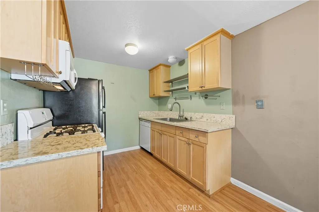 1000 Central 8, Riverside, California 92507 home-pic-18