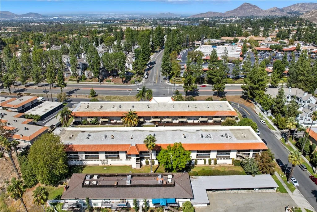 1000 Central 8, Riverside, California 92507 home-pic-39
