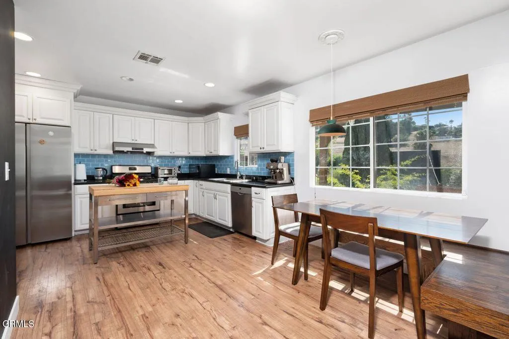 3847 Sunbeam Drive, Los Angeles, California 90065 home-pic-6