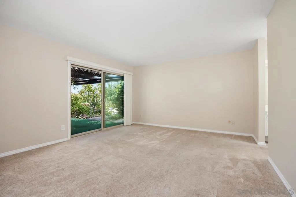 17604 Camino Ancho, San Diego, California 92128 home-pic-12