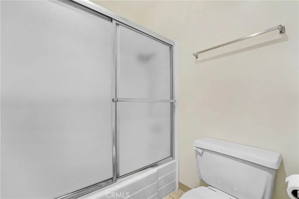 5460 White Oak G213, Encino, California 91316 home-pic-7