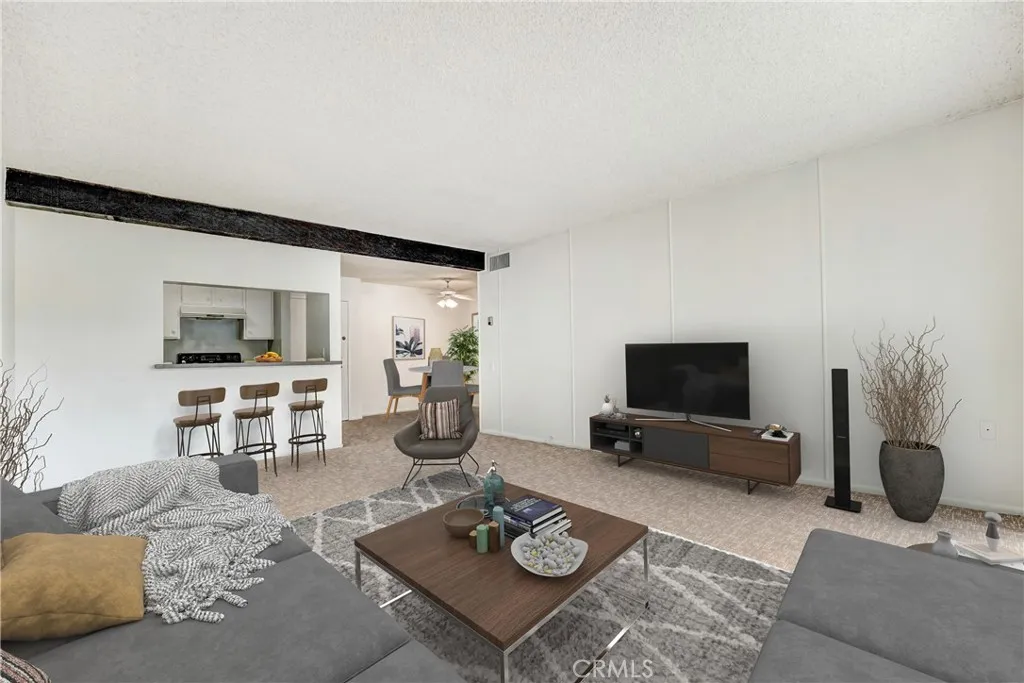 5460 White Oak G213, Encino, California 91316 home-pic-3