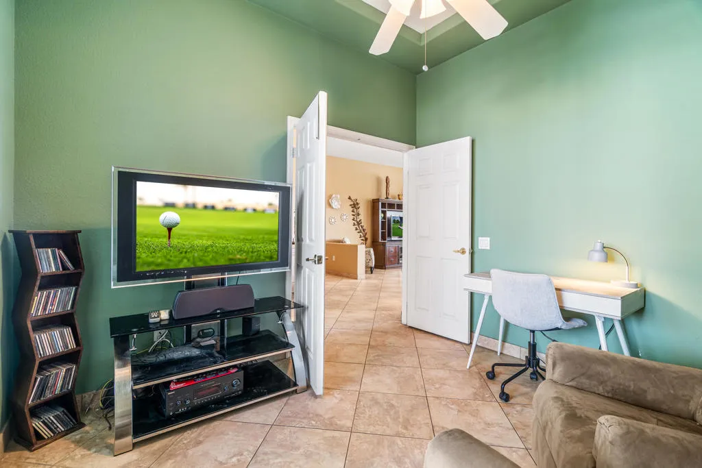 43774 Royal Saint George Drive, Indio, California 92201 home-pic-27