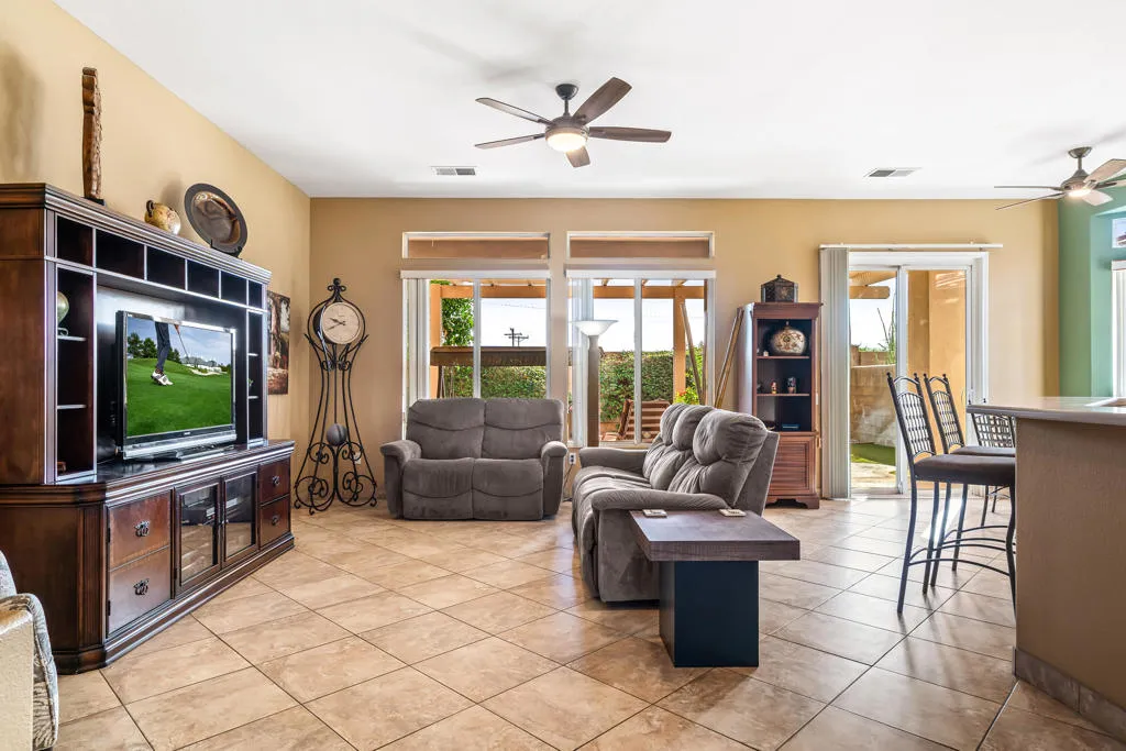 43774 Royal Saint George Drive, Indio, California 92201 home-pic-1