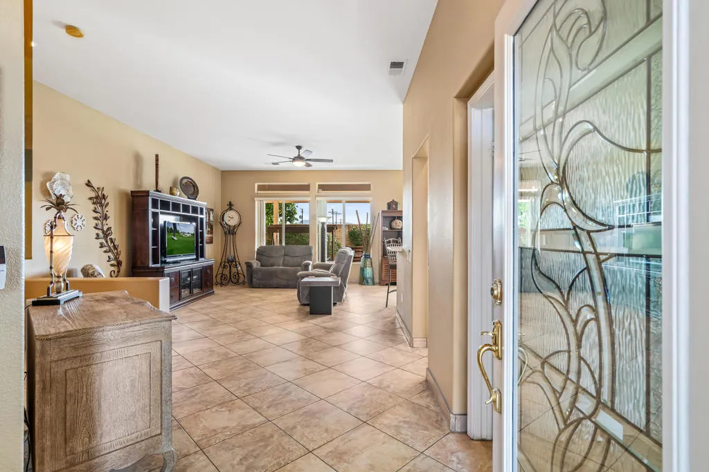 43774 Royal Saint George Drive, Indio, California 92201 home-pic-6