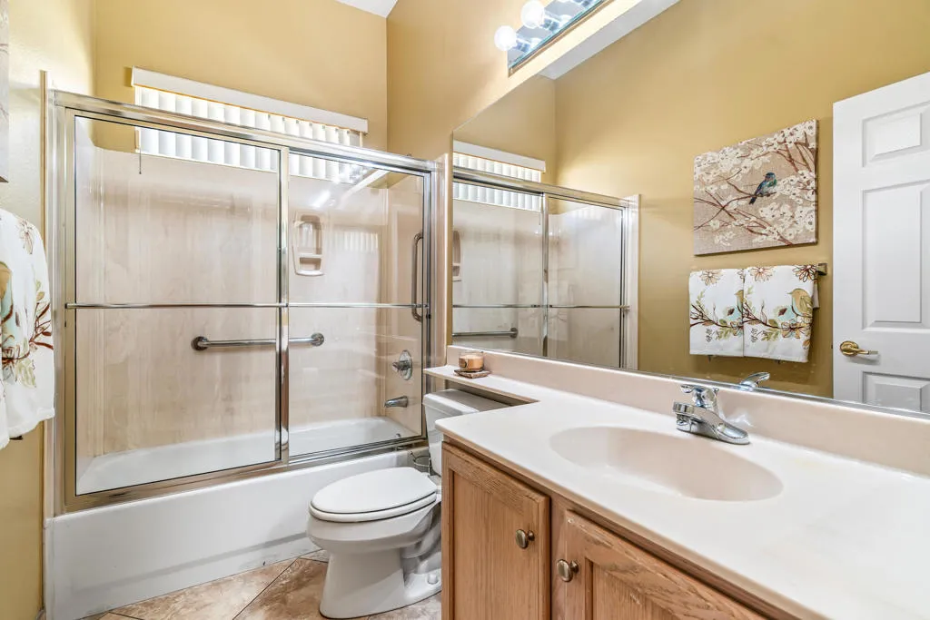 43774 Royal Saint George Drive, Indio, California 92201 home-pic-25