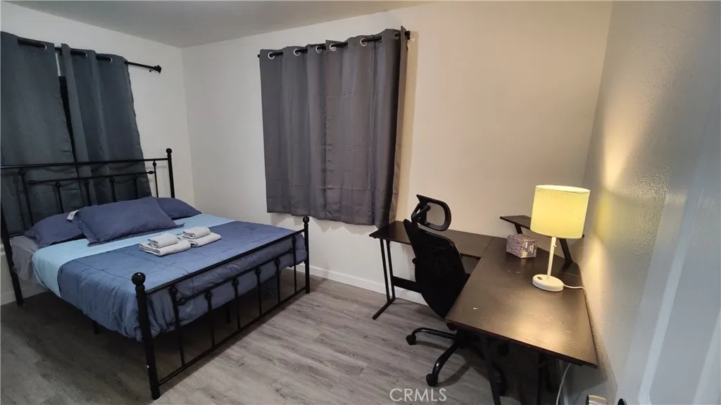 1680 Oxford, Riverside, California 92507 home-pic-6