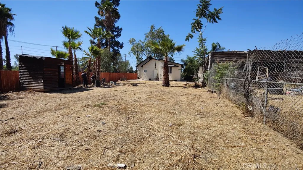1680 Oxford, Riverside, California 92507 home-pic-29