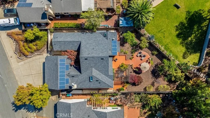 1129 Vista Del Lago, San Luis Obispo, California 93405