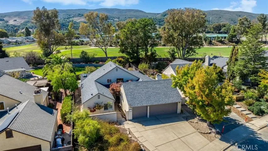 1129 Vista Del Lago, San Luis Obispo, California 93405