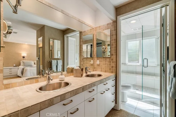 1129 Vista Del Lago, San Luis Obispo, California 93405