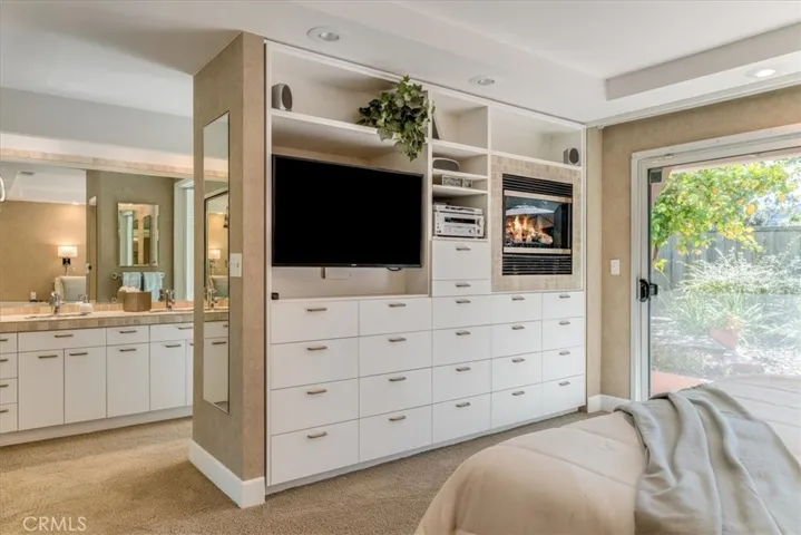 1129 Vista Del Lago, San Luis Obispo, California 93405