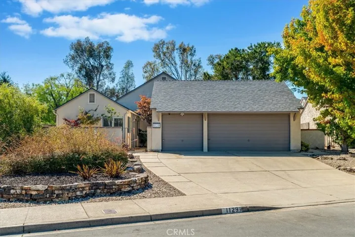 1129 Vista Del Lago, San Luis Obispo, California 93405