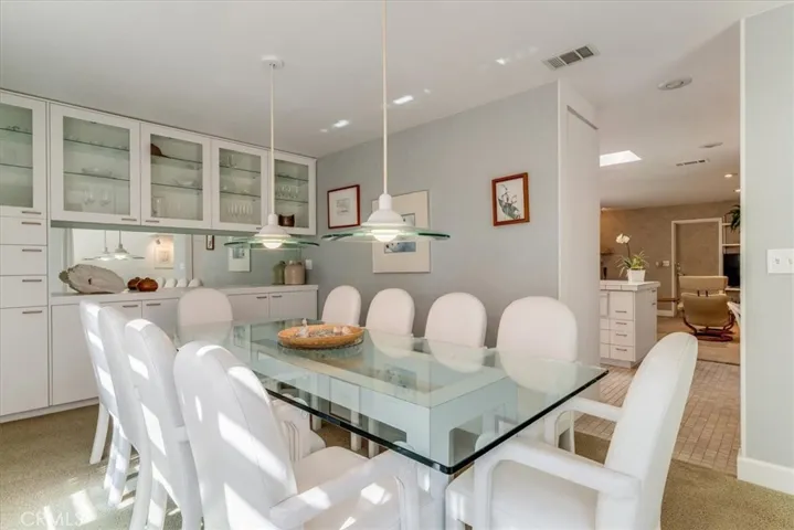 1129 Vista Del Lago, San Luis Obispo, California 93405