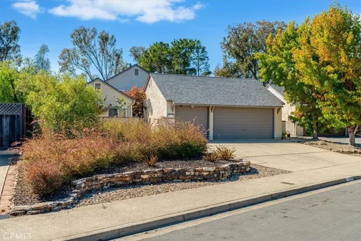 1129 Vista Del Lago, San Luis Obispo, California 93405