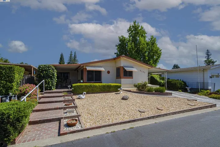 6105 6105 Meiggs Court, Citrus Heights, California 95621