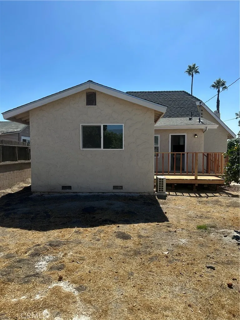 244 E 10th, San Bernardino, California 92410 home-pic-5
