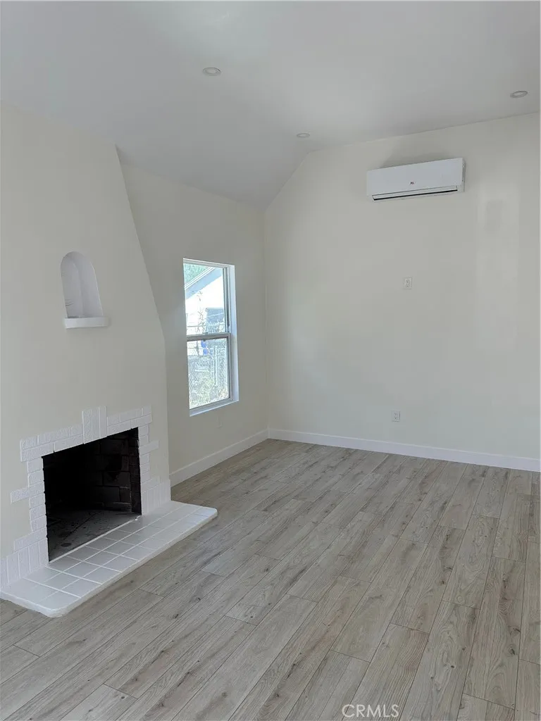 244 E 10th, San Bernardino, California 92410 home-pic-6